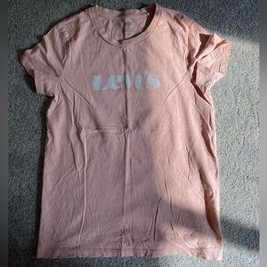 Levi’s Womens TShirt